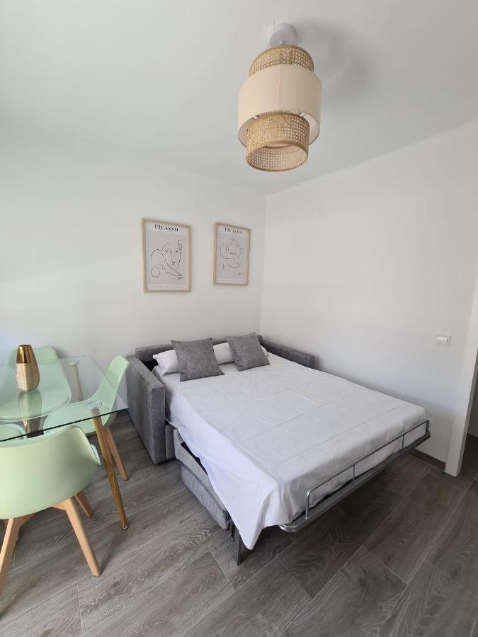 Colon Nerja Apartment Bagian luar foto